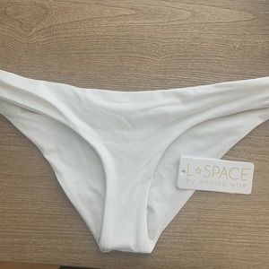 L space sandy bottoms bikini sz small never worn
